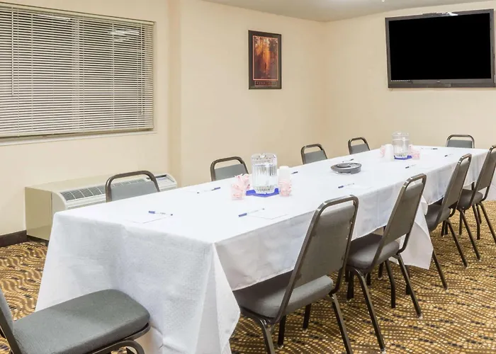 Microtel Inn & Suites By Wyndham Uncasville Casino Area